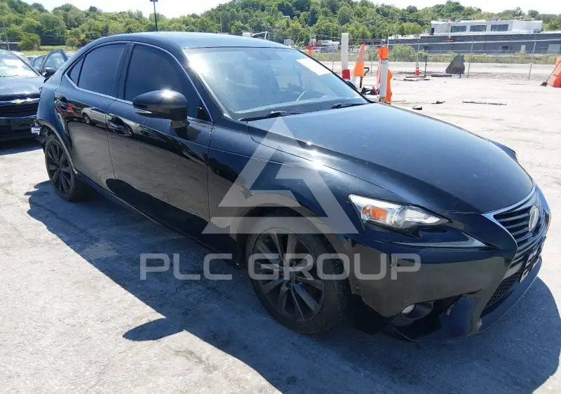 2015 Lexus IS250 фото