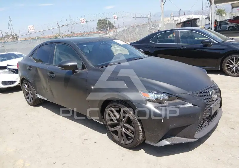 2015 Lexus IS250 photo