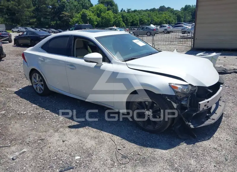 2015 Lexus IS250 photo