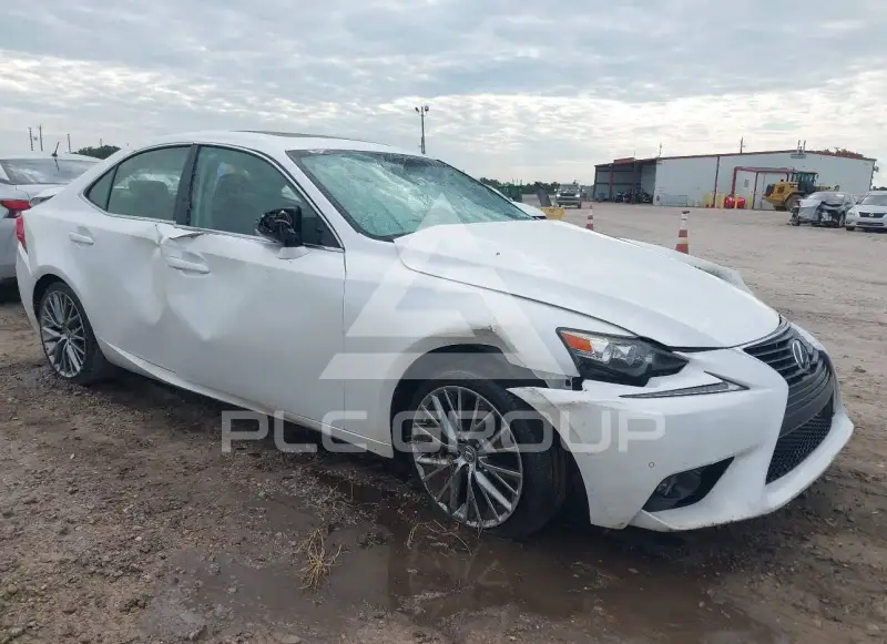 2015 Lexus IS250 фото