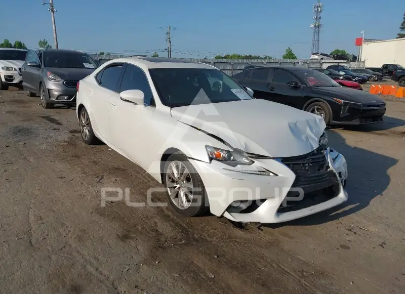 2015 Lexus IS250 фото