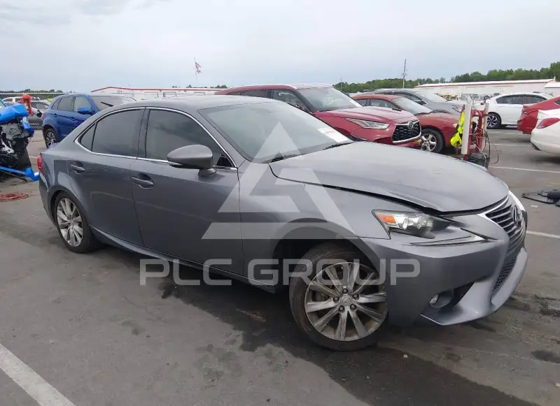 2015 Lexus IS250 фото