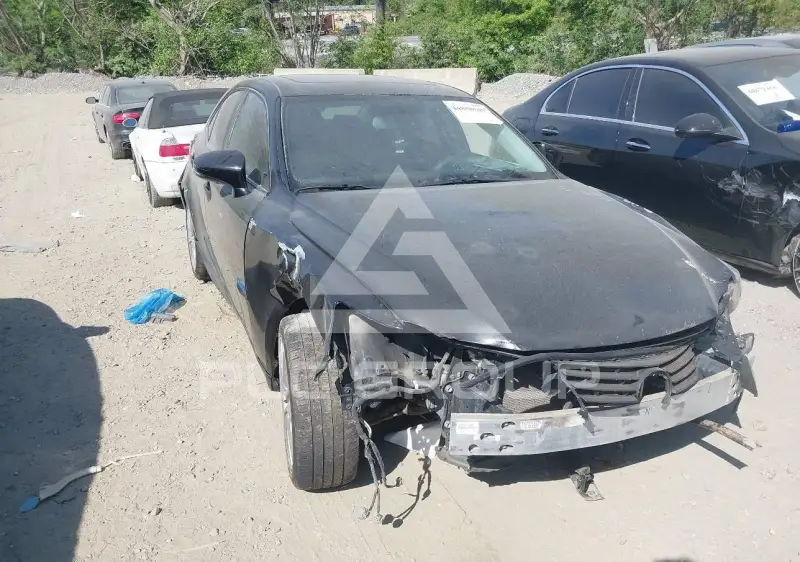 2015 Lexus IS250 фото