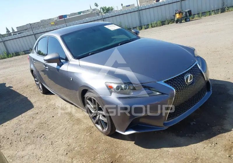 2015 Lexus IS250 фото