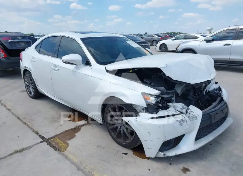 2015 Lexus IS250 фото