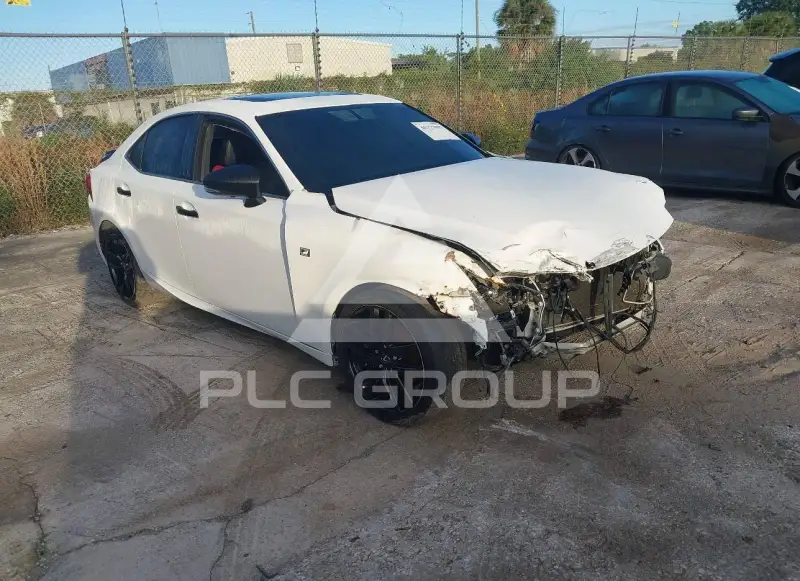 2015 Lexus IS250 photo