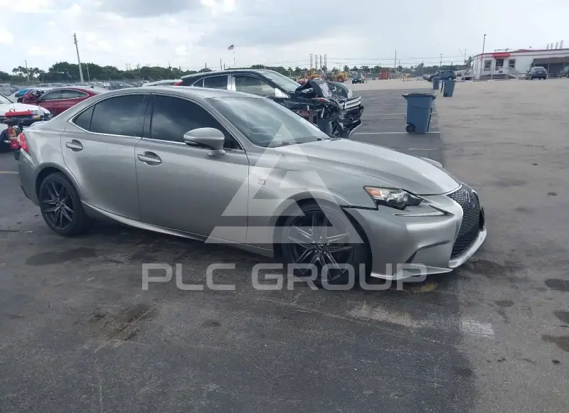 2015 Lexus IS250 фото