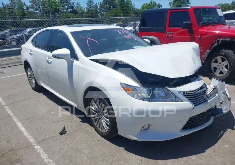 2015 Lexus ES350 фото