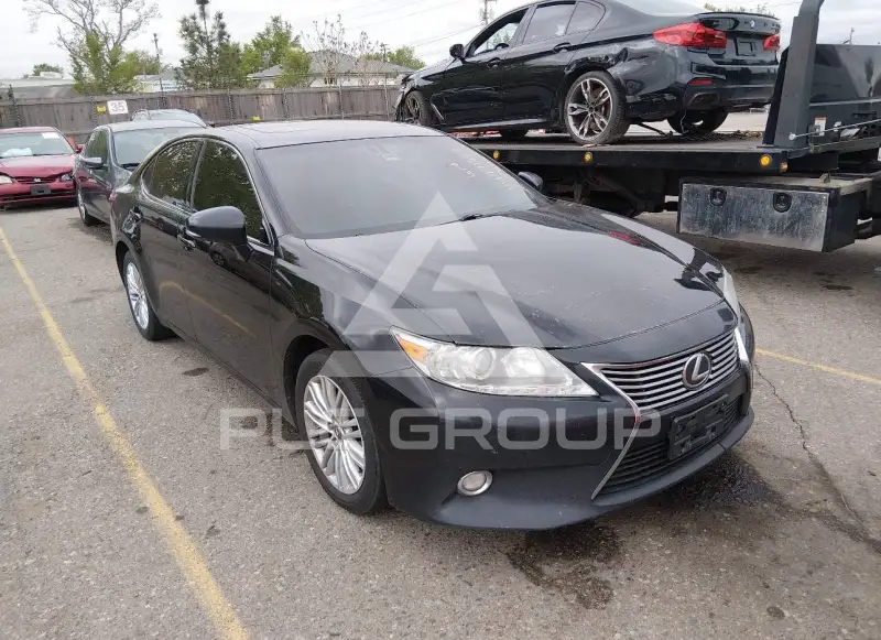 2015 Lexus ES350 фото
