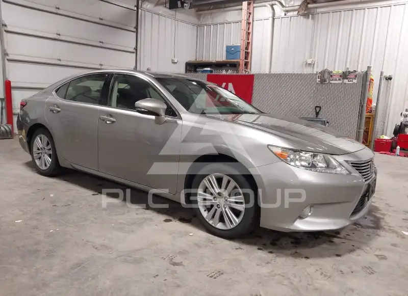 2015 Lexus ES350 фото