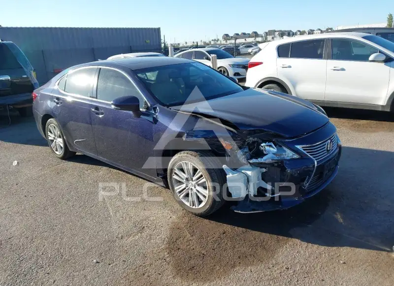 2015 Lexus ES350 photo