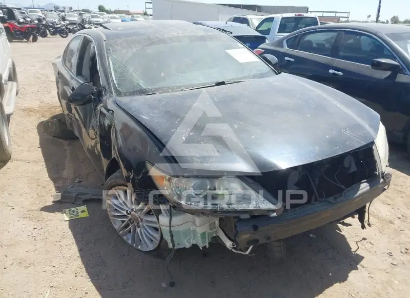 2015 Lexus ES350 photo