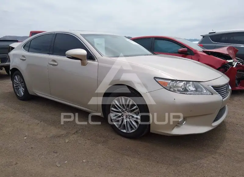 2015 Lexus ES350 фото