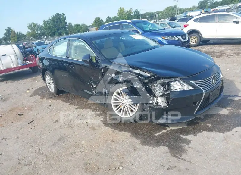 2015 Lexus ES350 photo