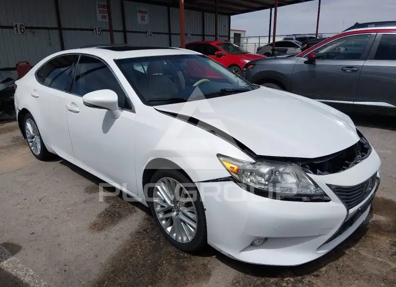 2015 Lexus ES350 фото