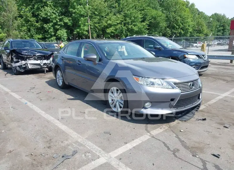 2015 Lexus ES350 photo