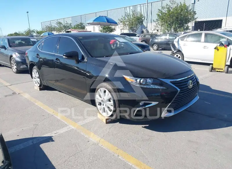 2015 Lexus ES350 фото
