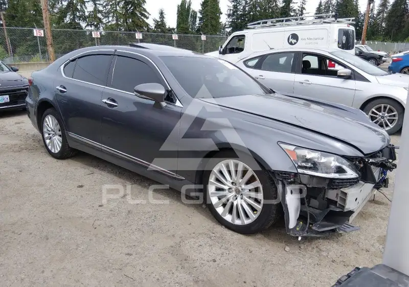 2015 Lexus LS460 photo