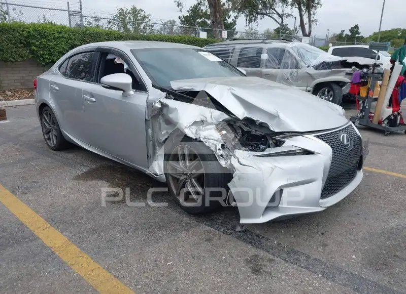 2015 Lexus IS350 фото