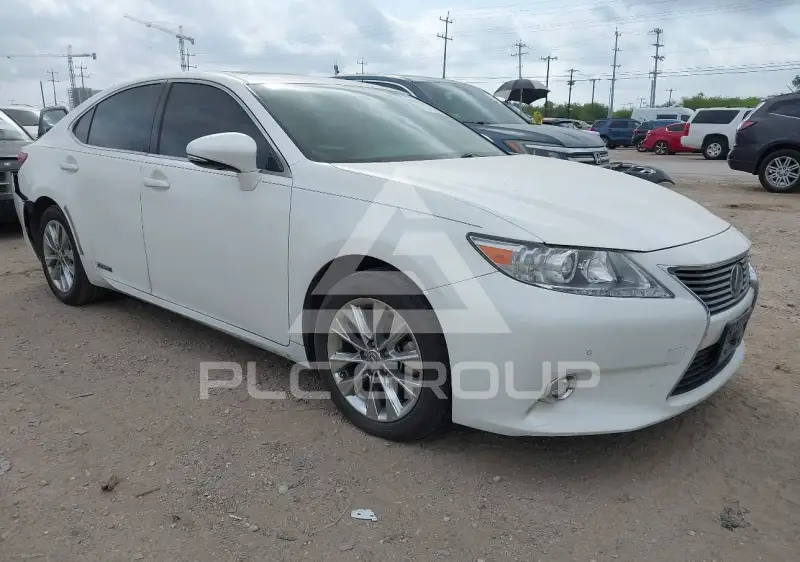 2015 Lexus ES300 фото