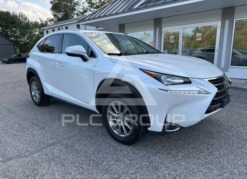 2015 Lexus NX200T photo