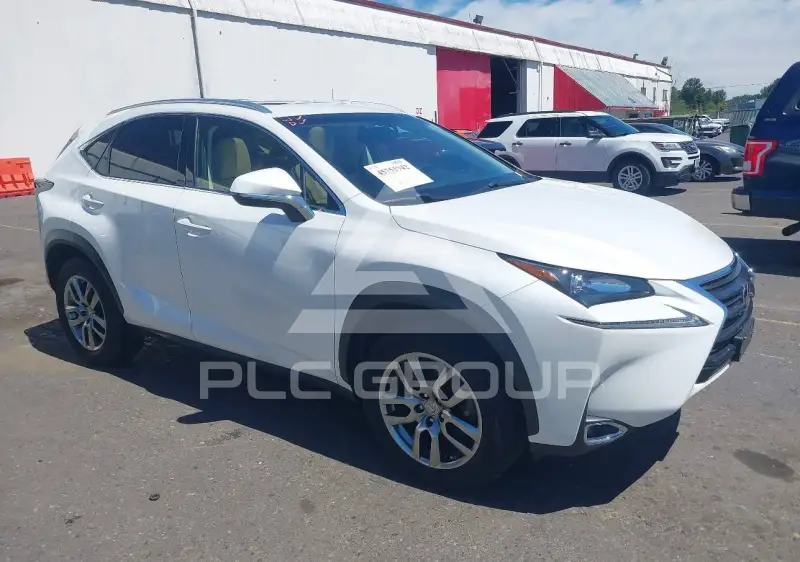2015 Lexus NX200T фото