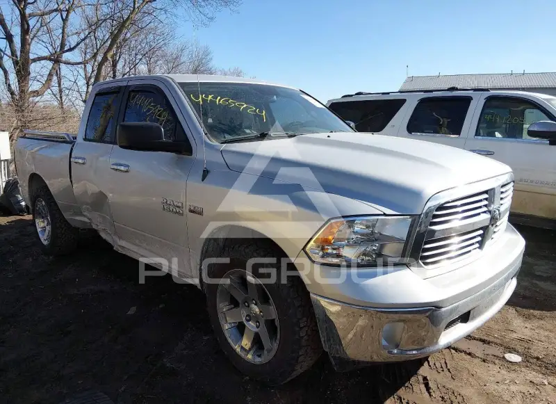 2015 RAM 1500 фото