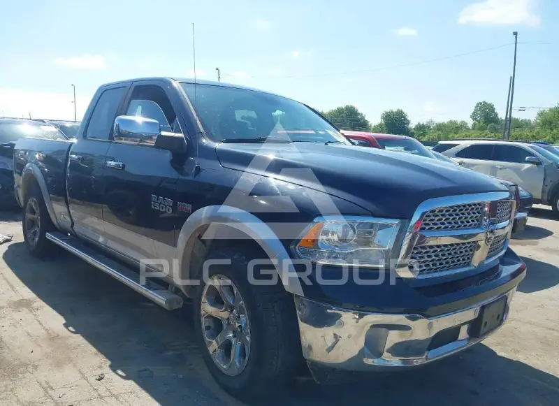 2015 RAM 1500 фото