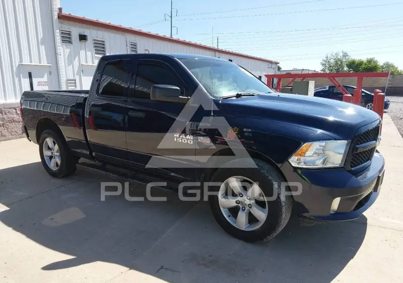 2015 RAM 1500 photo