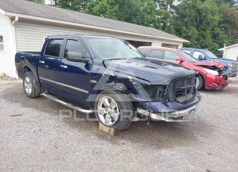 2015 RAM 1500 фото