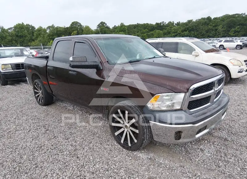 2015 RAM 1500 photo