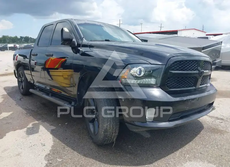2015 RAM 1500 photo