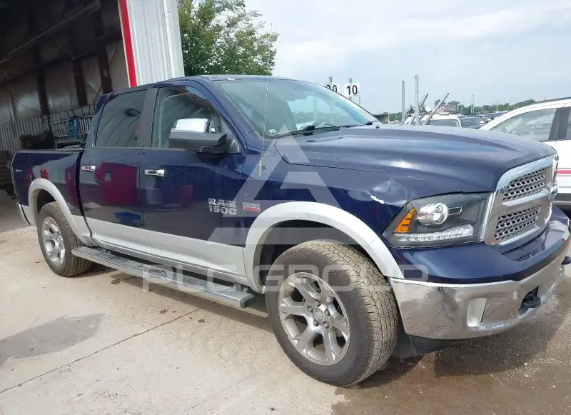 2015 RAM 1500 фото