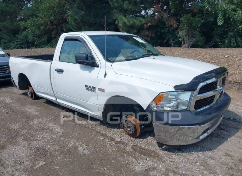 2015 RAM 1500 photo