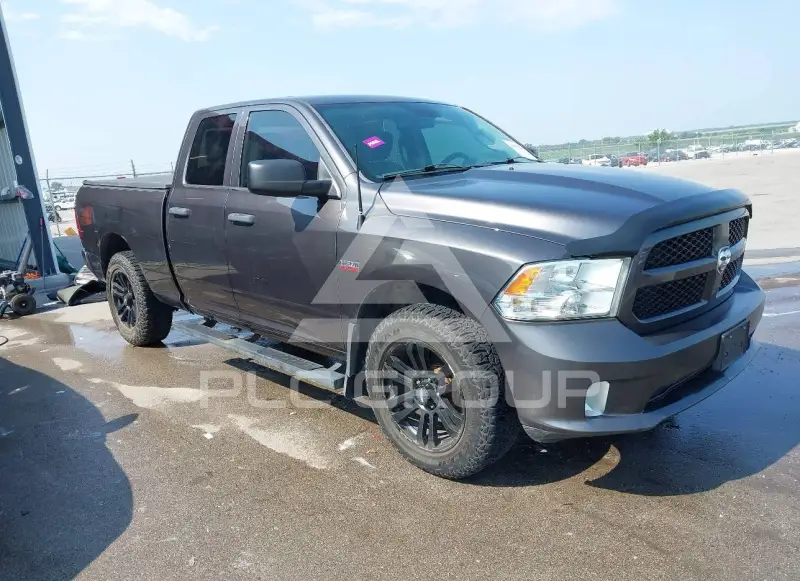 2015 RAM 1500 фото