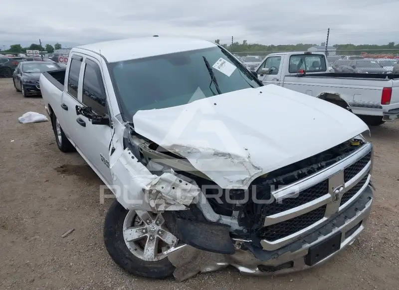 2015 RAM 1500 фото