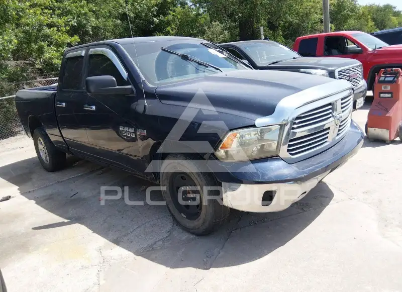 2015 RAM 1500 photo
