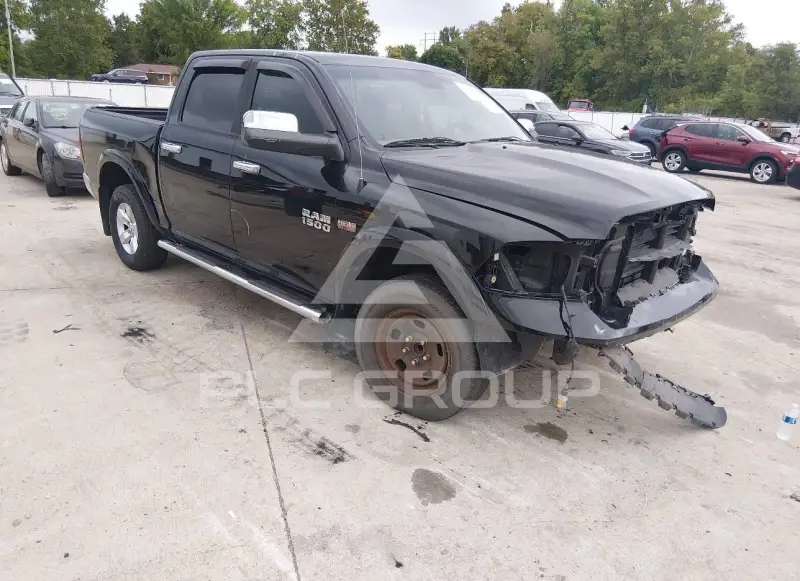 2015 RAM 1500 photo