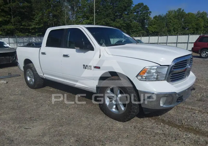 2015 RAM 1500 фото