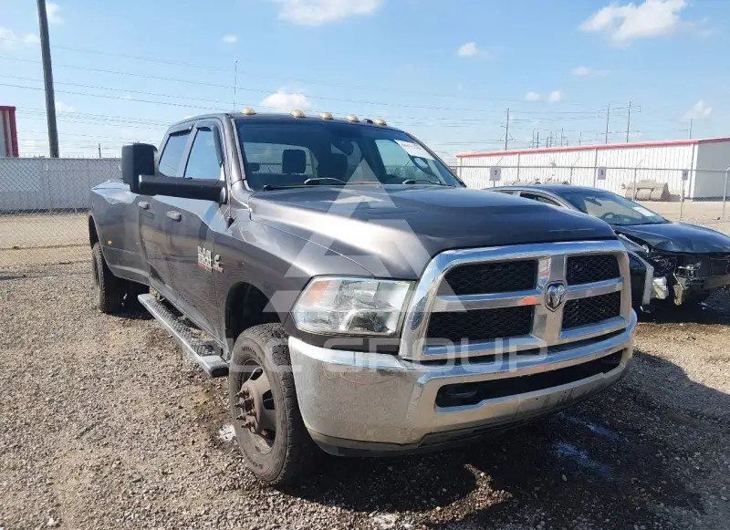 2015 RAM 3500 photo