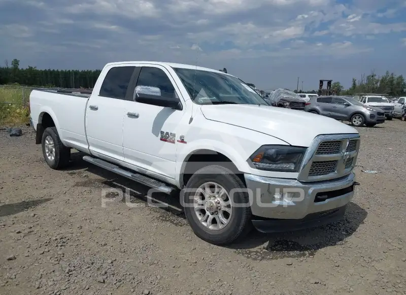 2015 RAM 3500 photo