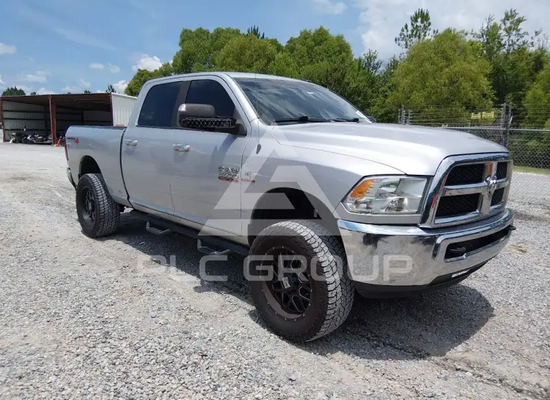 2015 RAM 2500 photo