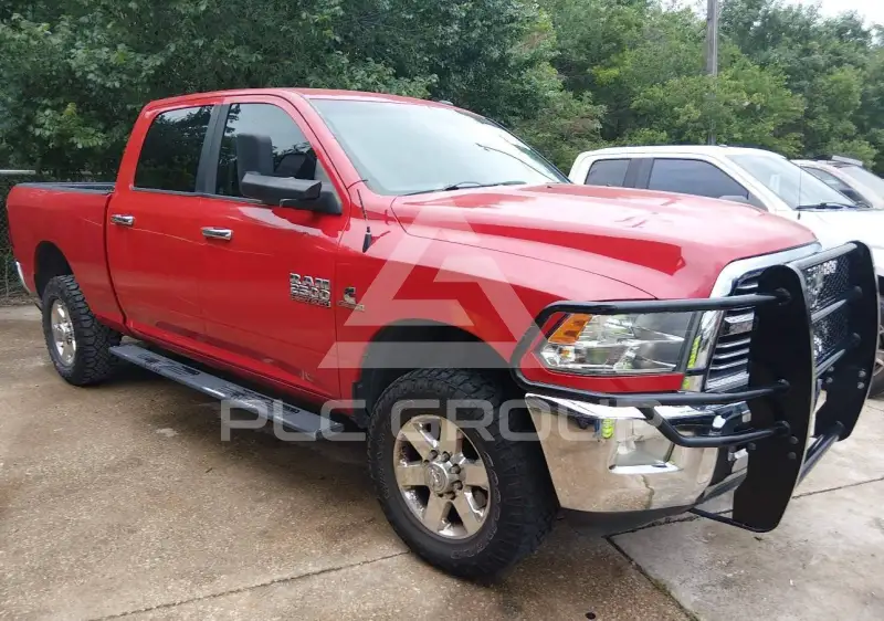 2015 RAM 2500 photo
