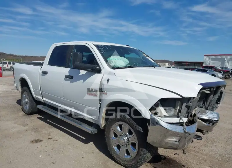 2015 RAM 2500 фото