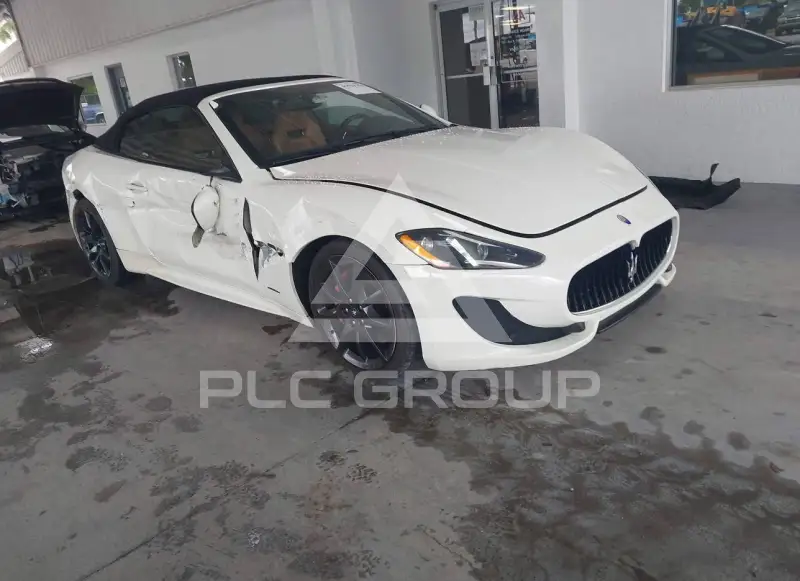 2015 Maserati GRANTURISMO фото