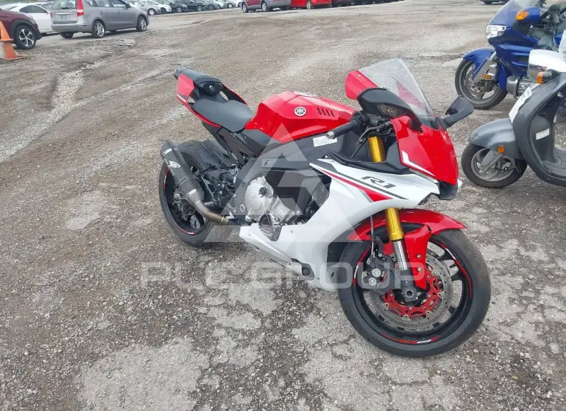 2015 Yamaha YZFR1 photo