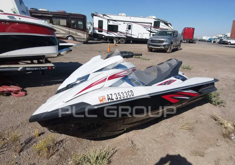 2015 Yamaha JET BOAT photo