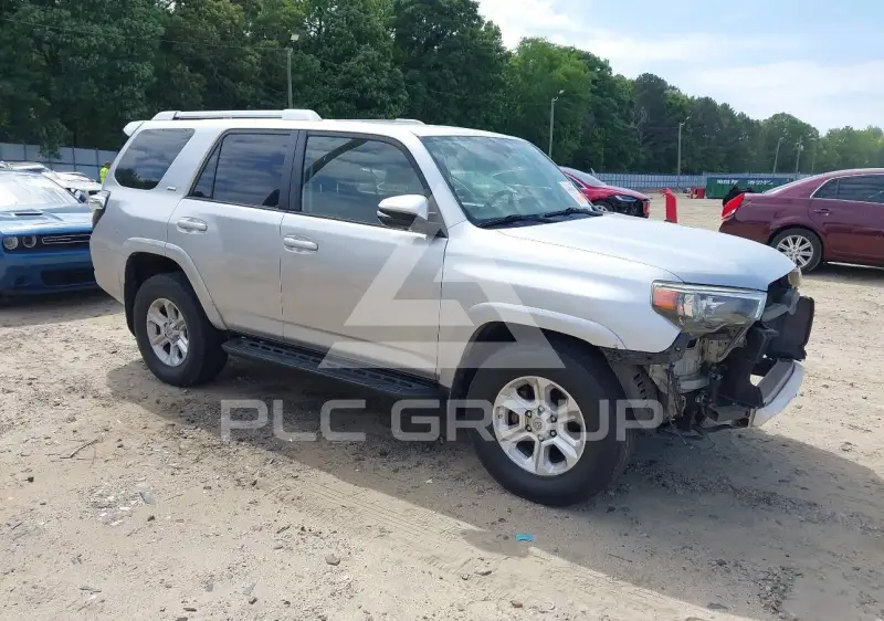 2015 Toyota 4 RUNNER photo