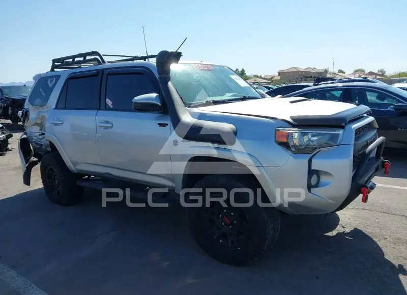 2015 Toyota 4 RUNNER фото