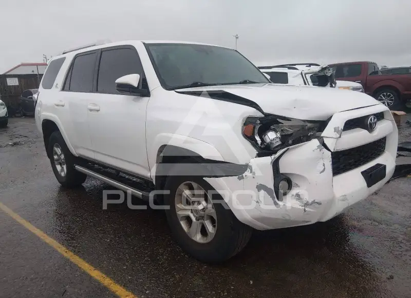 2015 Toyota 4 RUNNER photo